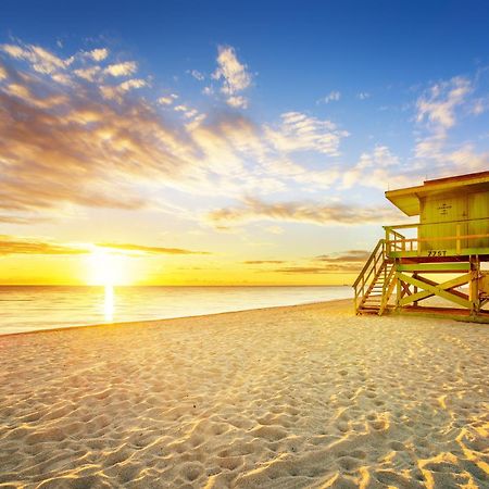 Great Escape Apartments By Lowkl Fort Lauderdale Ngoại thất bức ảnh